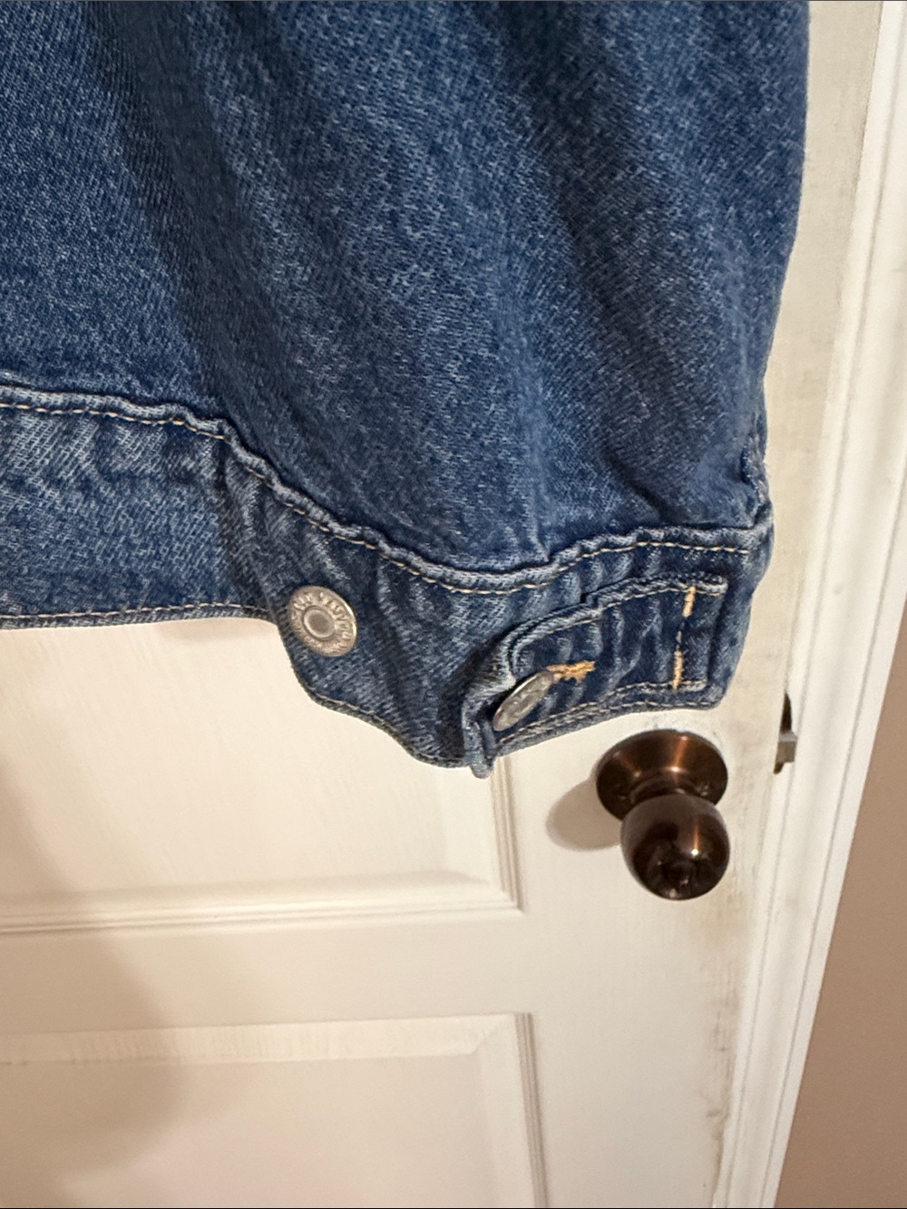 Old Navy Light Blue Denim Jacket - Picture 6 of 6